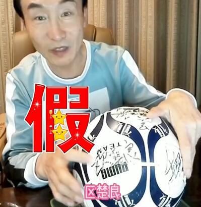 女人张开大腿让男人插